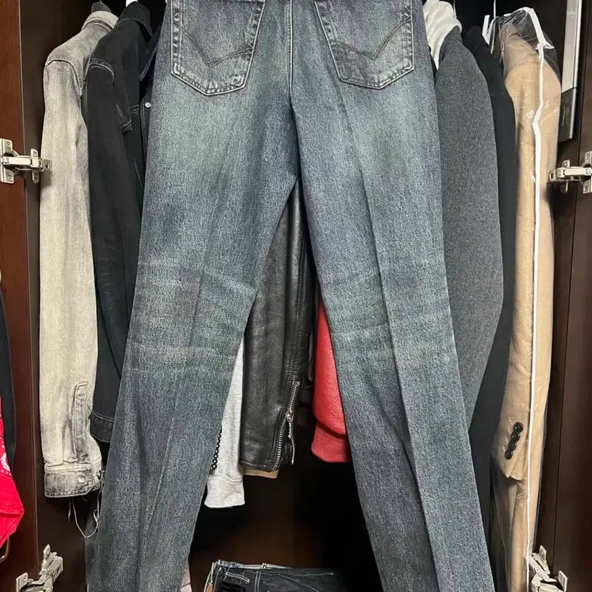 [BUNJANG] Elmud Ray Flare Denim (Grayish Blue) / [44]엘무드 레이 플레어 데님 그레이시블루
