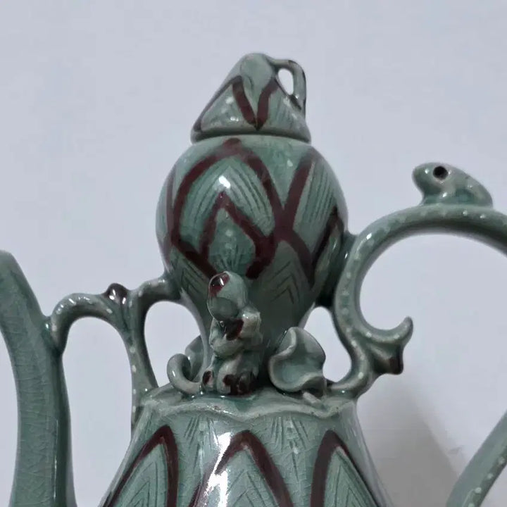 [BUNJANG] Master An Chang-bok Celadon Chin-sa Dragon and Lotus Pattern Ewer / 해동 안창복 도예 명장의 청자진사동화연화문주전자