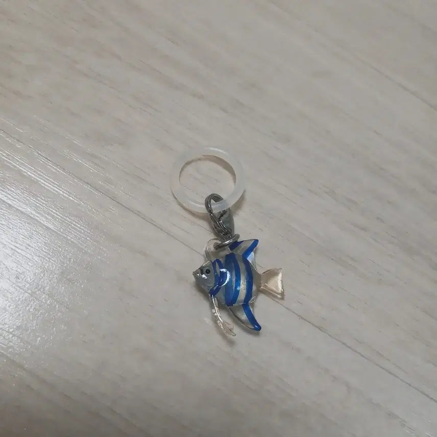[BUNJANG] Bandai Dancing Sea on a Rainy Day Summer Marine Charm Gacha Figure / 반다이 비오는 날 춤추는 바다 해양 물고기 메지루시 키링 가챠 피규어