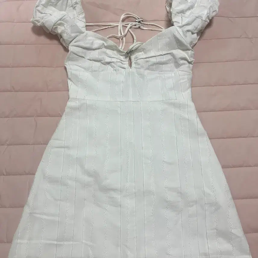 [BUNJANG] Glony Charlotte Puff Dress / 글로니 샬롯 퍼프 원피스