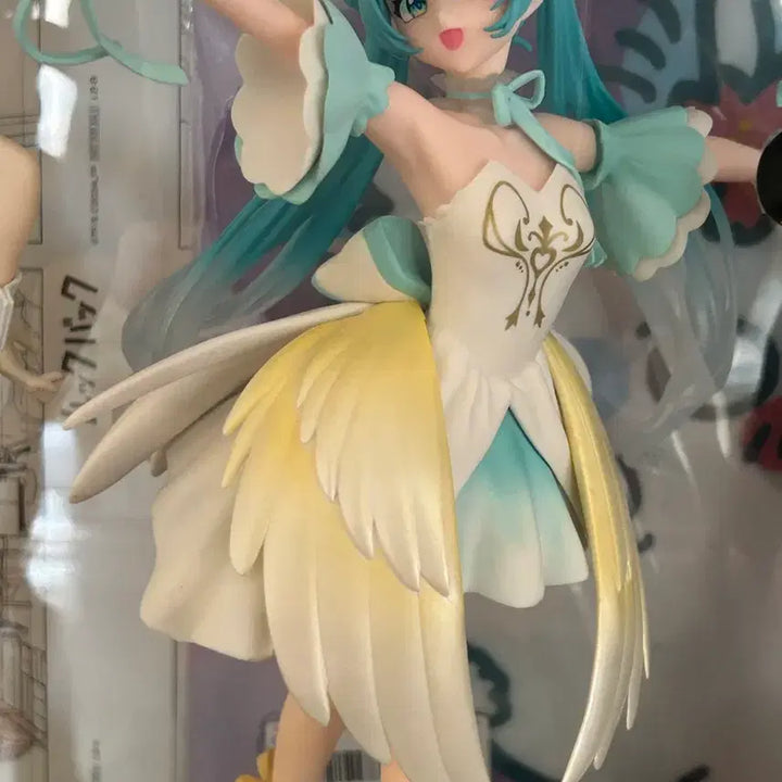 [BUNJANG] Miku Swan Lake Figure (Damaged) / (하자) 미쿠 백조의 호수 피규어