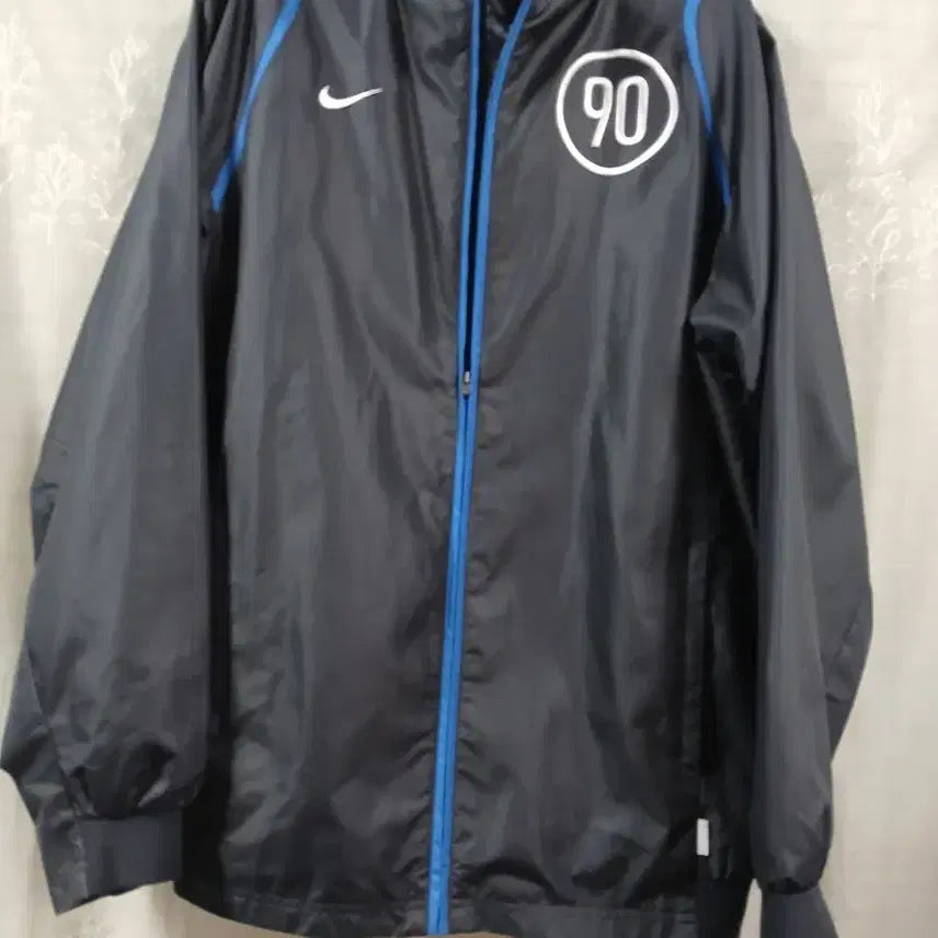 [BUNJANG] Nike Black Windbreaker Jacket / 나이키 90 블랙 바람막이 자켓