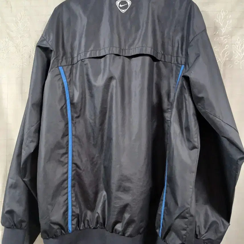 [BUNJANG] Nike Black Windbreaker Jacket / 나이키 90 블랙 바람막이 자켓