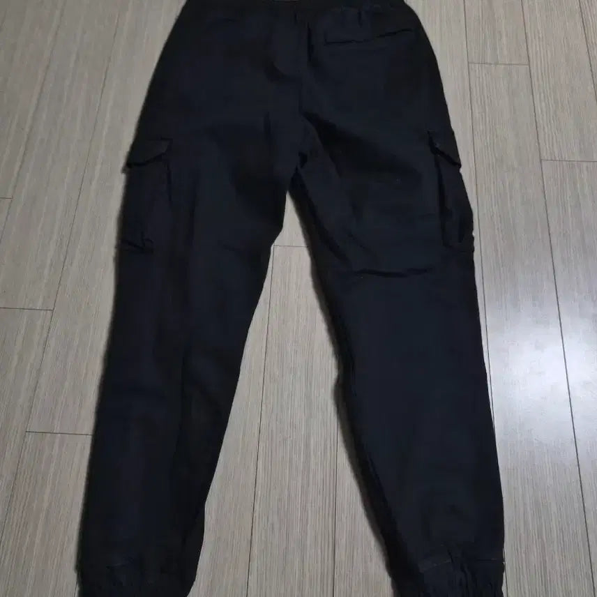 [BUNJANG] Umbro Black Cargo Jogger Pants / 엄브로 블랙 카고 조거팬츠