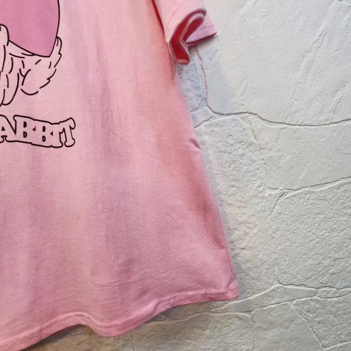 [BUNJANG] Cute Heart Rabbit Short-Sleeve T-Shirt / 귀여운하트토끼반팔티 (새상품)