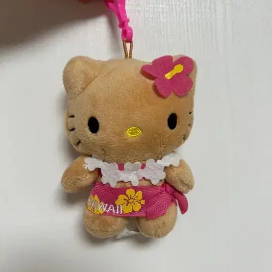 [BUNJANG] Hello Kitty Tanning Hula Dancer Keychain / 태닝키티 키링