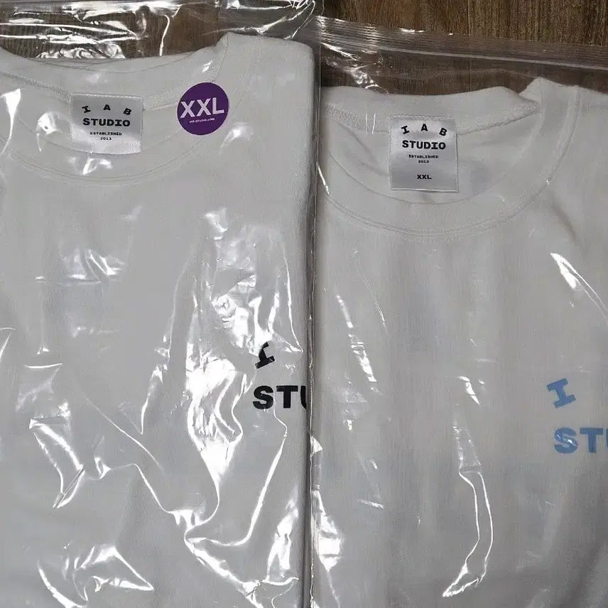 [BUNJANG] I.AB Studio T-Shirt 2XL / 아이앱 스튜디오 티셔츠 2xl