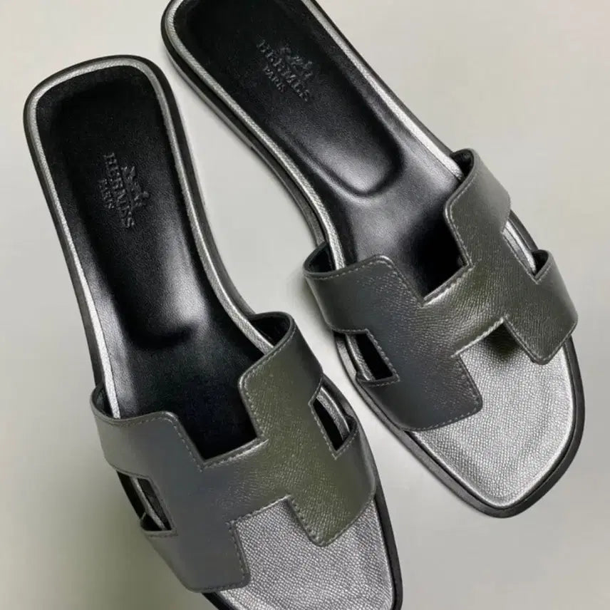 [BUNJANG] Hermès Oran Sandals Silver / 에르메스 오란 샌들 실버