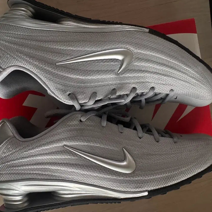 [BUNJANG] Nike Shox Z Silver Sneakers / 나이키 샥스z 실버