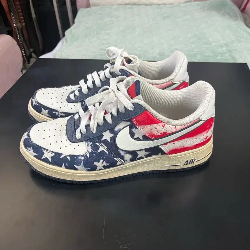 [BUNJANG] Nike Air Force 1 Low Independence Day White Swoosh Sneakers / 나이키 에어포스1 로우 인디펜던트 275