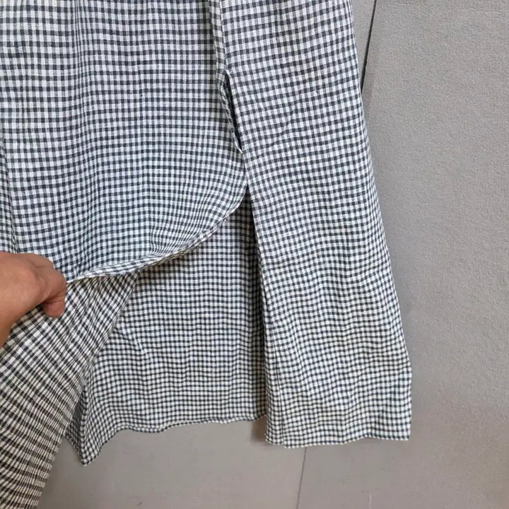 [BUNJANG] Reformation Linen Dress with Slit Detail, Size S / 리포메이션 앞트임이쁜 린넨 원피스 S   n4011