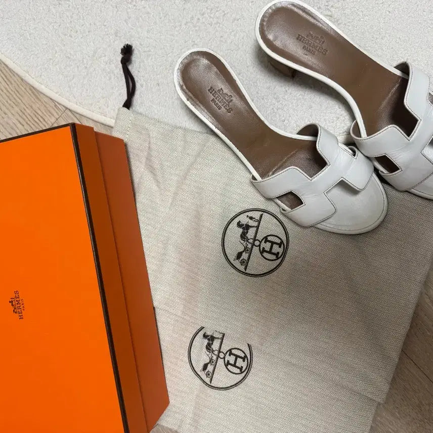 [BUNJANG] Hermes Oasis Sandals White Full Box / 에르메스 오아시스 샌들 화이트 풀박스