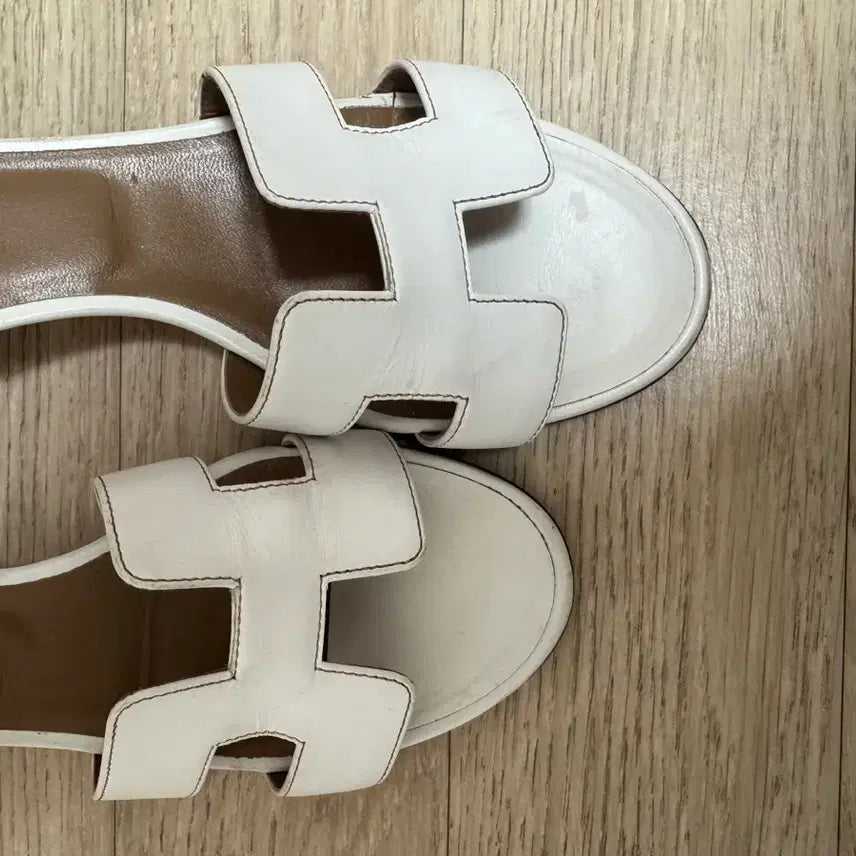 [BUNJANG] Hermes Oasis Sandals White Full Box / 에르메스 오아시스 샌들 화이트 풀박스