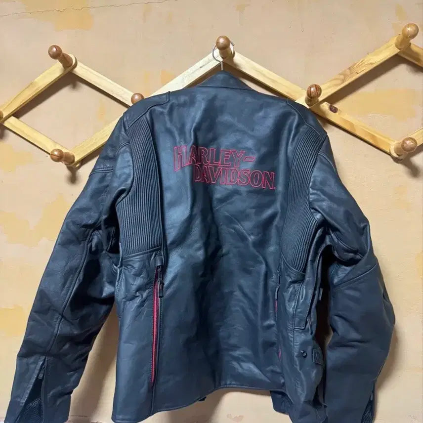 [BUNJANG] Harley-Davidson Limited Edition Black Leather Jacket / 할리데이비슨 블랙 가죽 자켓 한정판
