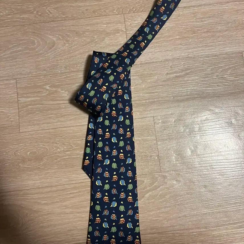[BUNJANG] Hermès Navy Patterned Silk Tie / 에르메스 네이비 패턴 넥타이
