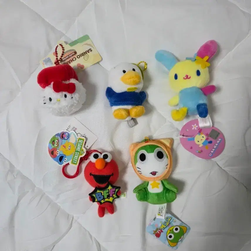 [BUNJANG] Bundle Sesame Keroro Ichiruno Keychain &amp; Hello Kitty Sanrio / 일괄 세서미 케로로 인형 아히루노 키링 핼로키티 산리오 열쇠고리 캐릭터