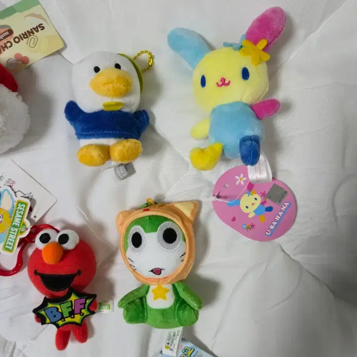 [BUNJANG] Bundle Sesame Keroro Ichiruno Keychain &amp; Hello Kitty Sanrio / 일괄 세서미 케로로 인형 아히루노 키링 핼로키티 산리오 열쇠고리 캐릭터