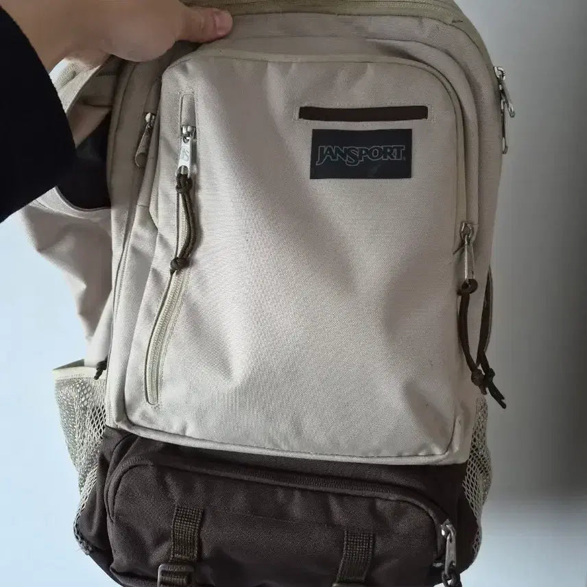 [BUNJANG] JanSport Envoy Backpack Desert Beige / 잔스포츠 엔보이 백팩 데저트 베이지