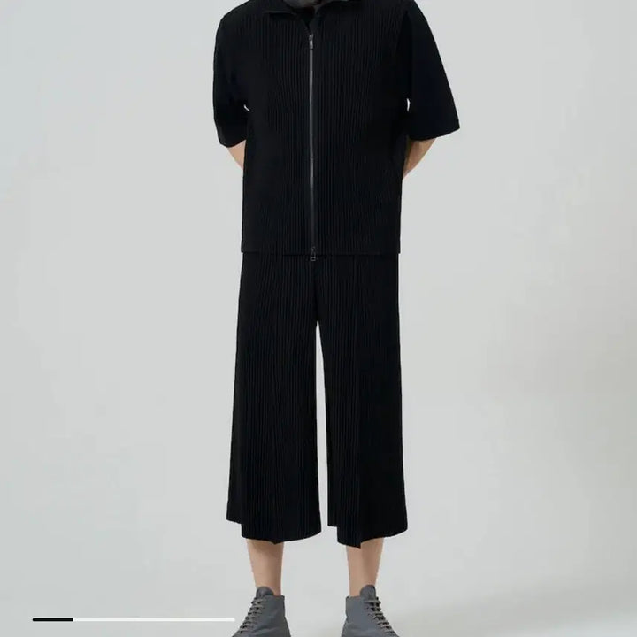 [BUNJANG] Homme Plissé Pleats Hakamia Pants (Size 3) / 옴므플리세 사선 절개 하카마 팬츠 (3)