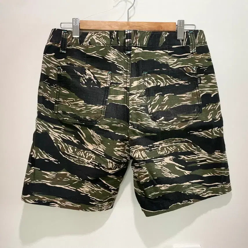 [BUNJANG] ZERO Tiger Camo Short Pants / 제로 타이거카모 숏팬츠