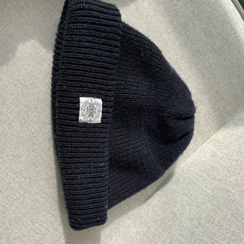 [BUNJANG] HybeRow Short Beanie / 하이브로우 숏비니