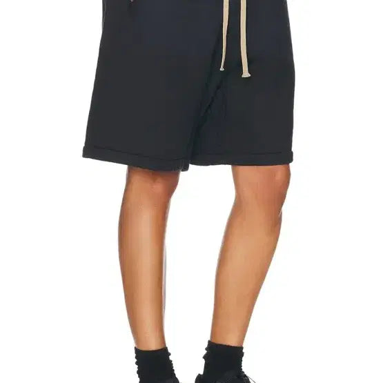 [BUNJANG] Fear of God 7th Relax Sweat Shorts / 피어오브갓 7th 릴렉스 스웻 쇼츠 반바지