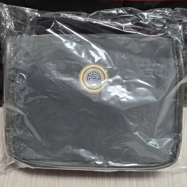 [BUNJANG] Gapacci Cross Bag / 가파치 크로스팩