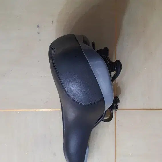 [BUNJANG] Leather Bicycle Saddle / 자전거 안장