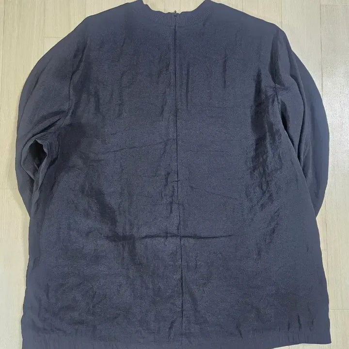 [BUNJANG] COS Black Shirring Sleeve Long Sleeve Top / [COS] 코스 블랙 셔링소매 롱슬리브 38