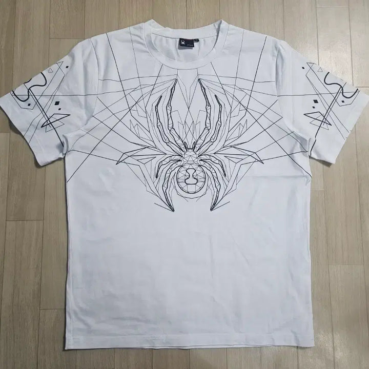 [BUNJANG] Spider Spider Printing White T-Shirt XL / 스파이더 거미 프린팅 화이트 반팔티 XL