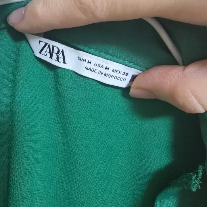 [BUNJANG] Zara Satin Mini Dress Green / 자라 새틴 원피스 그린
