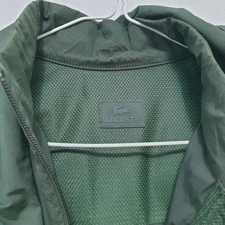 [BUNJANG] LACOSTE Colorblock Hooded Long Windbreaker Jumper Size 38 / LACOSTE 배색 그린 후드 롱 바람막이 점퍼 38