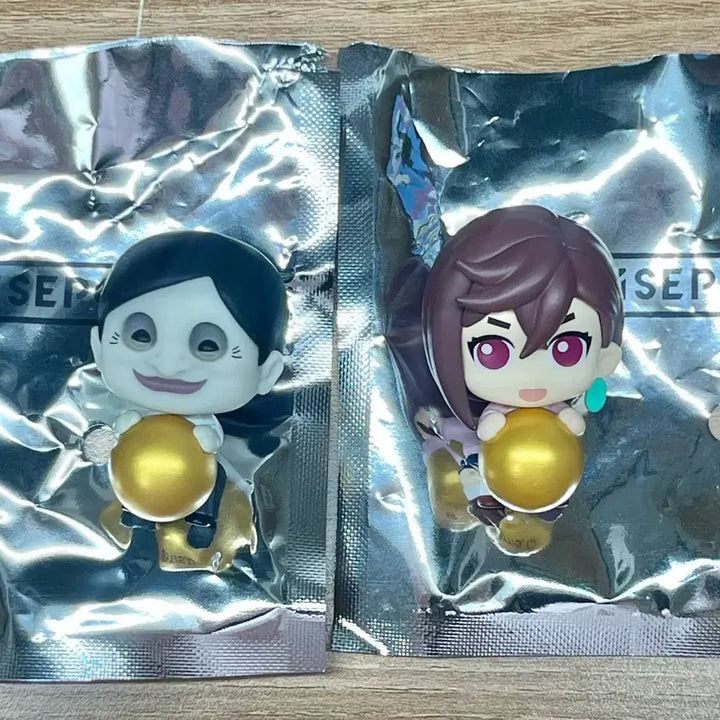 [BUNJANG] Ayase Momo Sunrise Pop Mini Figure Bundle Set / 일괄 단다단 아야세 모모 세르포 성인 선라이즈팝 미니 피규어 가챠