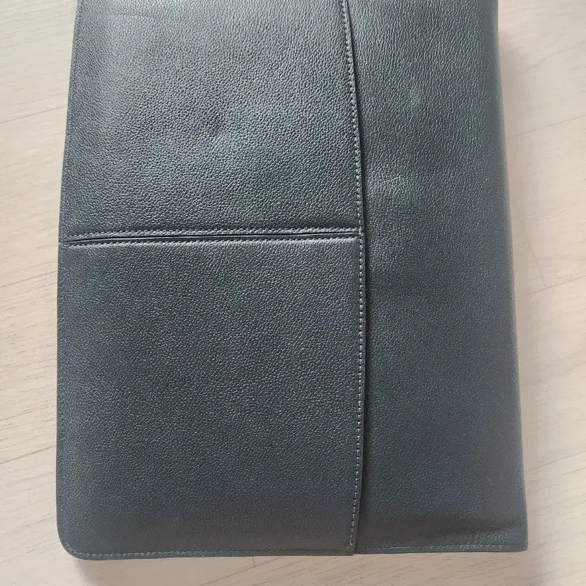 [BUNJANG] Couronne Black Leather Clutch Bag / [COURONNE] 쿠론 블랙 가죽 클러치 백