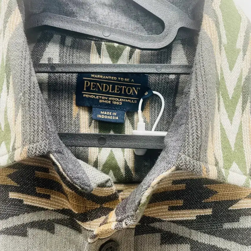 [BUNJANG] Pendleton Navajo Pattern Shirt Size 100 / 펜들턴 패턴 셔츠 나바오 패턴 사이즈 100