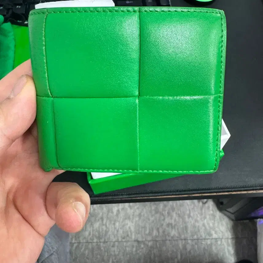 [BUNJANG] Bottega Veneta Cassette Wallet / 보테가베네타 카세트 반지갑 정품