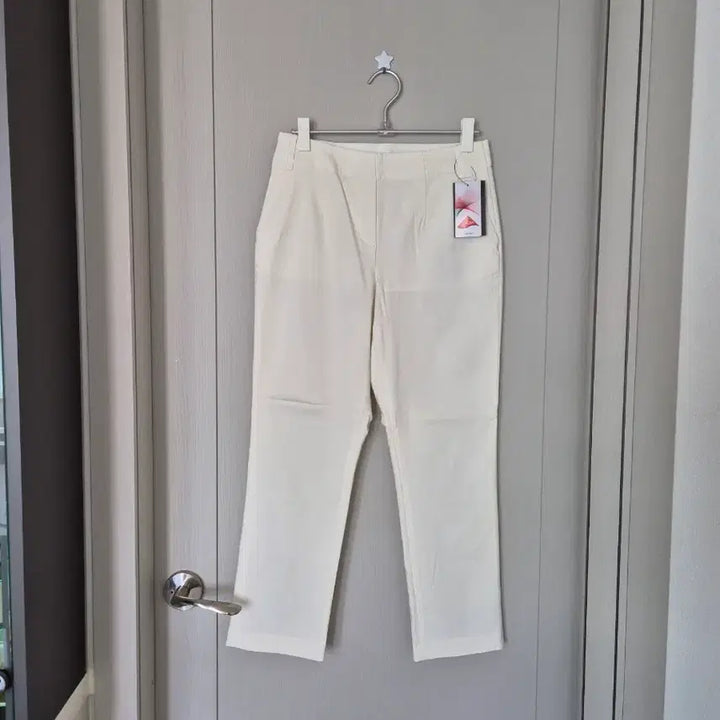 [BUNJANG] Georges Rech Straight Pants Ivory Lycra Size 66 / 새상품)66)조르쥬레쉬 스트레이트팬츠