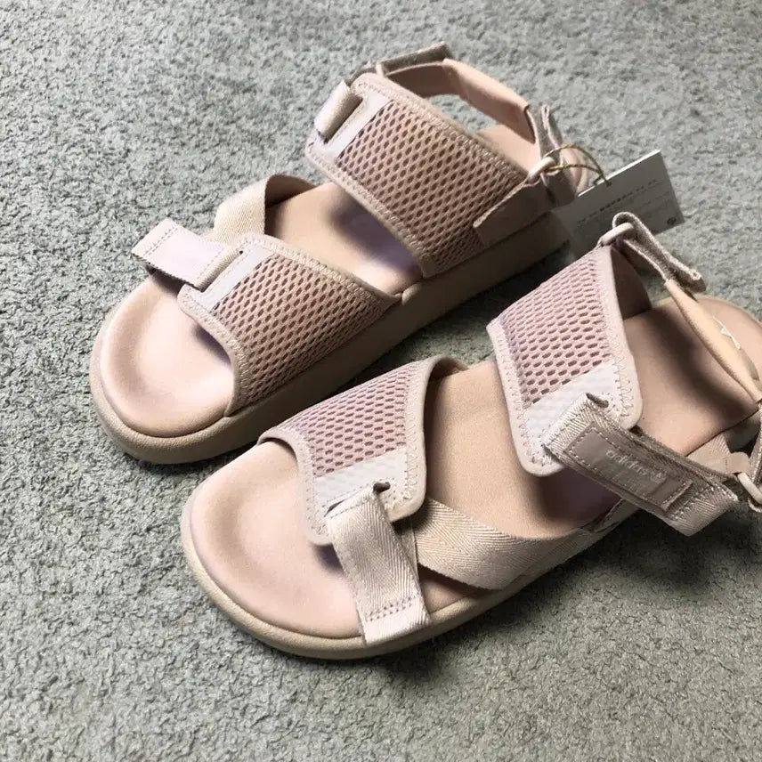 [BUNJANG] Adidas Adilette Sandals Slippers Size 275 / 아디다스 아딜레타 샌들 슬리퍼 사이즈275