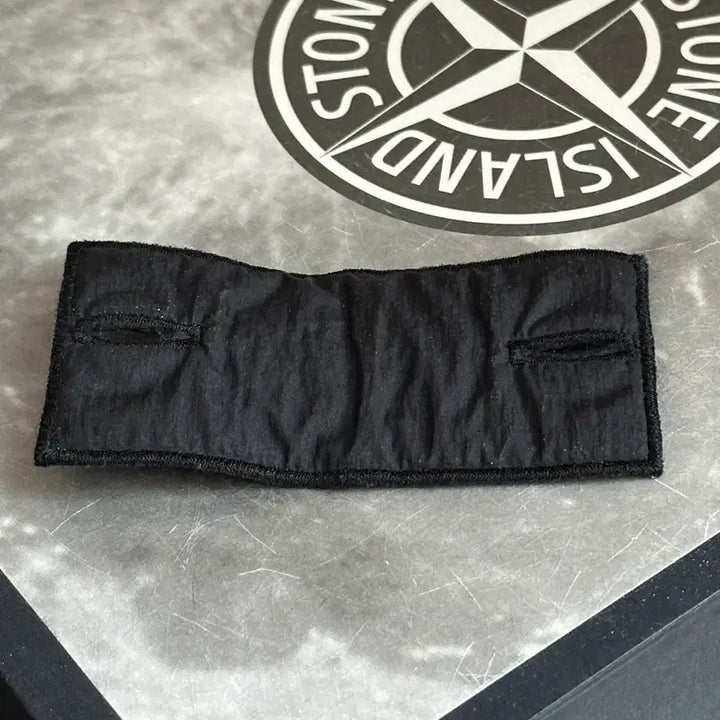 [BUNJANG] Stone Island Shadow Project Badge Nylon / 스톤아일랜드 쉐도우 프로젝트 와펜 os
