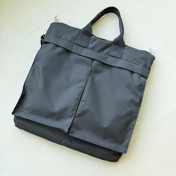 [BUNJANG] Arket Helmet Bag Tote Bag / 아르켓(Arket) 헬멧 백 토트백