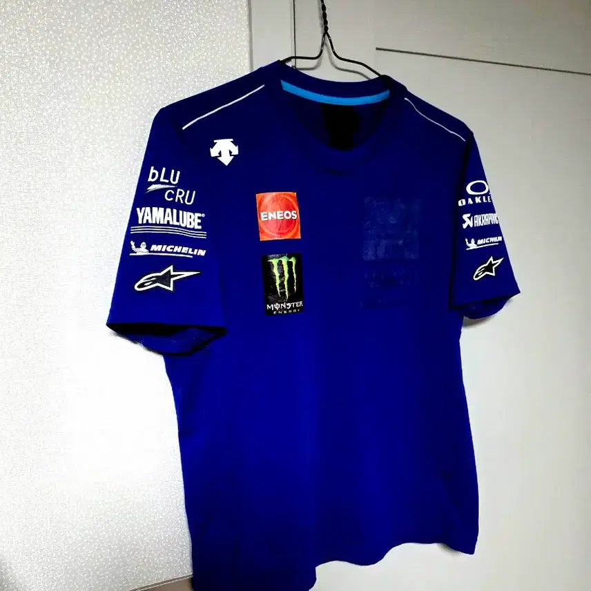 [BUNJANG] Descente x Yamaha Limited Edition T-Shirt (Size L) / 데상트 야마하 한정판 티셔츠