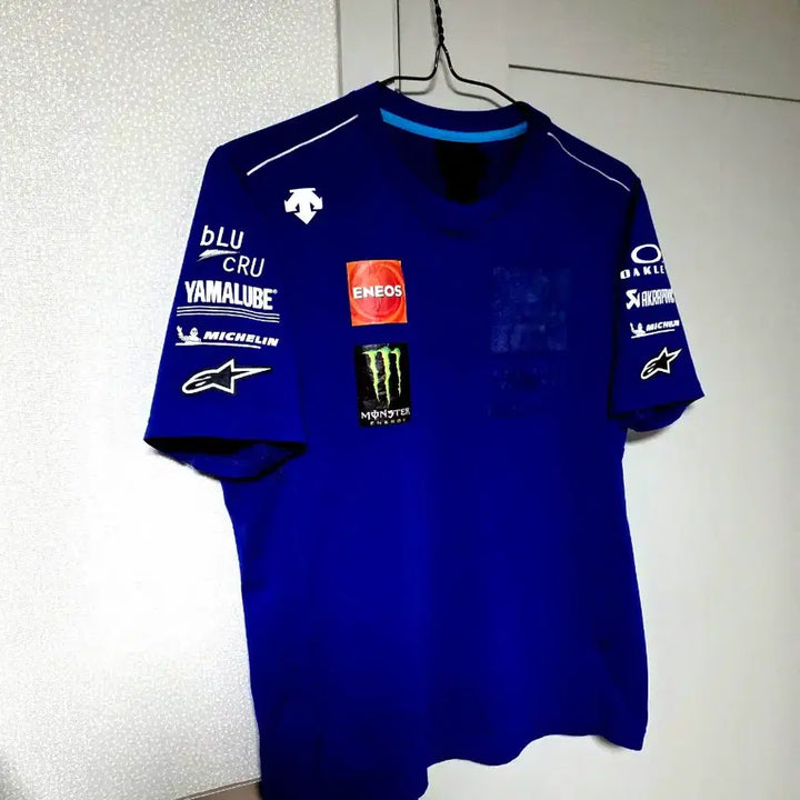 [BUNJANG] Descente x Yamaha Limited Edition T-Shirt (Size L) / 데상트 야마하 한정판 티셔츠