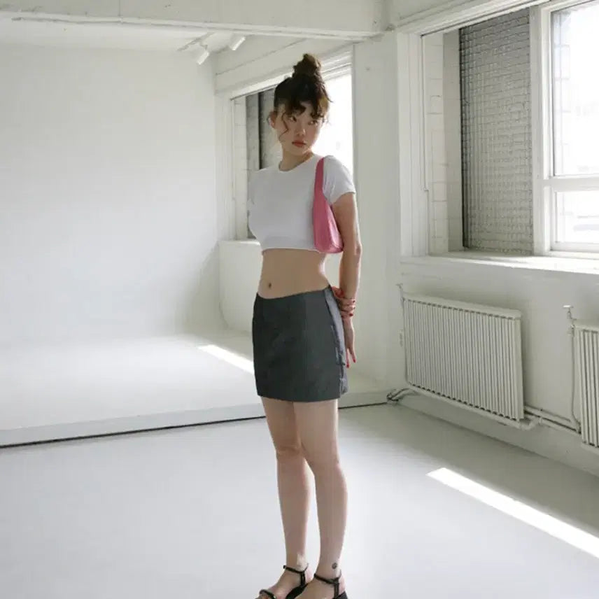 [BUNJANG] Freckle Made Low Rise Glossy Skirt / 프레클 메이드 로우 라이즈 글로시 스커트