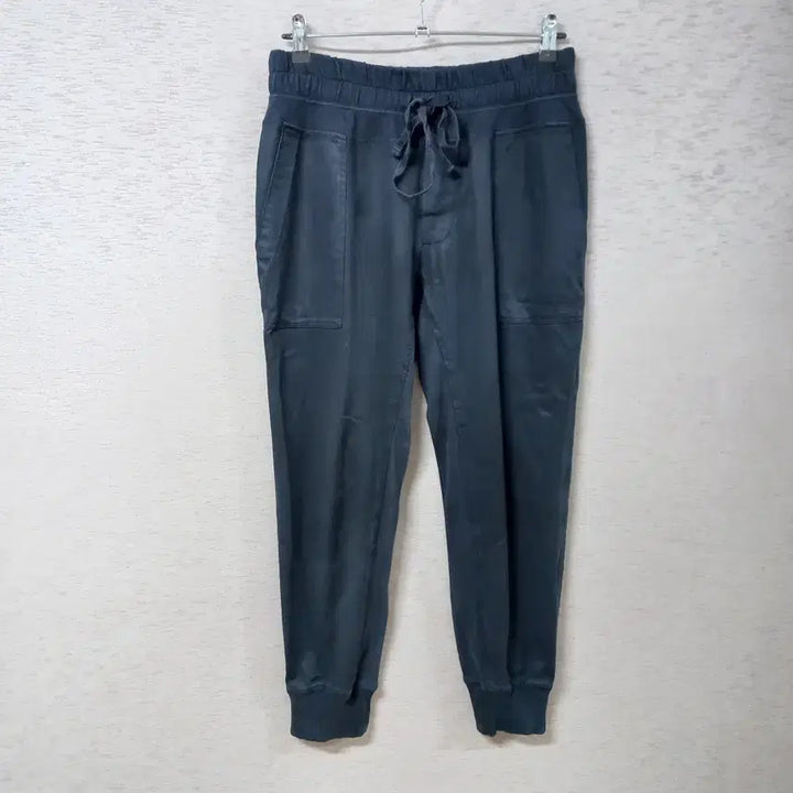 [SOLD OUT] B4-30/제임스펄스 네이비 니트배색 시보리 조거팬츠 남성
