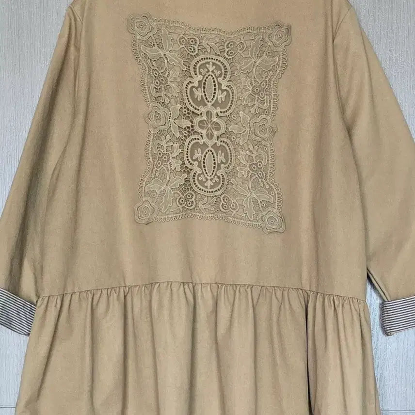 [BUNJANG] Two Story Genie Trench Coat / Long Dress / 77~88/투스토리지니 트렌치코트(바바리) 겸 롱 원피스