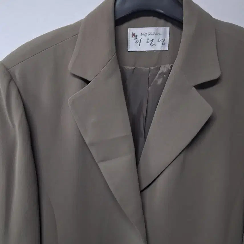 [BUNJANG] He Collection Brown Women&