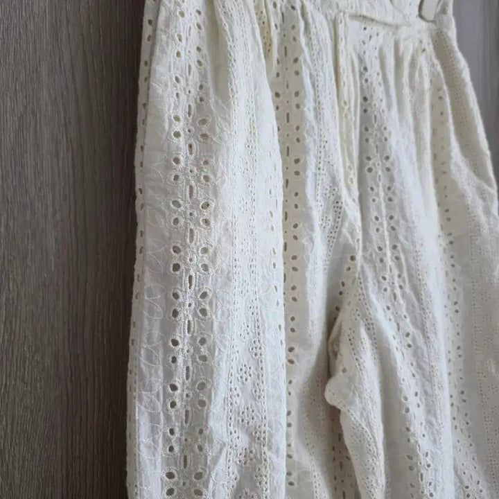 [BUNJANG] Punching Lace Ivory Cotton Wide Pants / 펀칭 레이스 아이보리 면바지 55, 66
