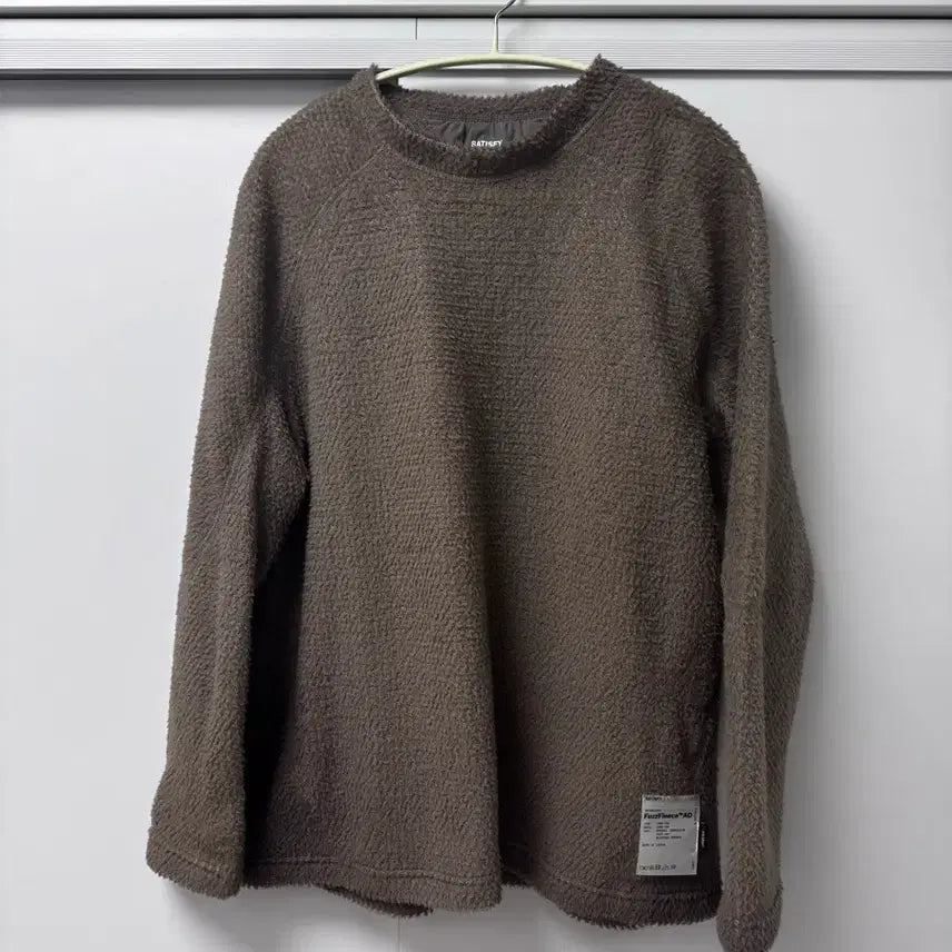[BUNJANG] Satisfy Fleece Falcon Long T-Shirt / satisfy 퍼즈플리스 팔콘