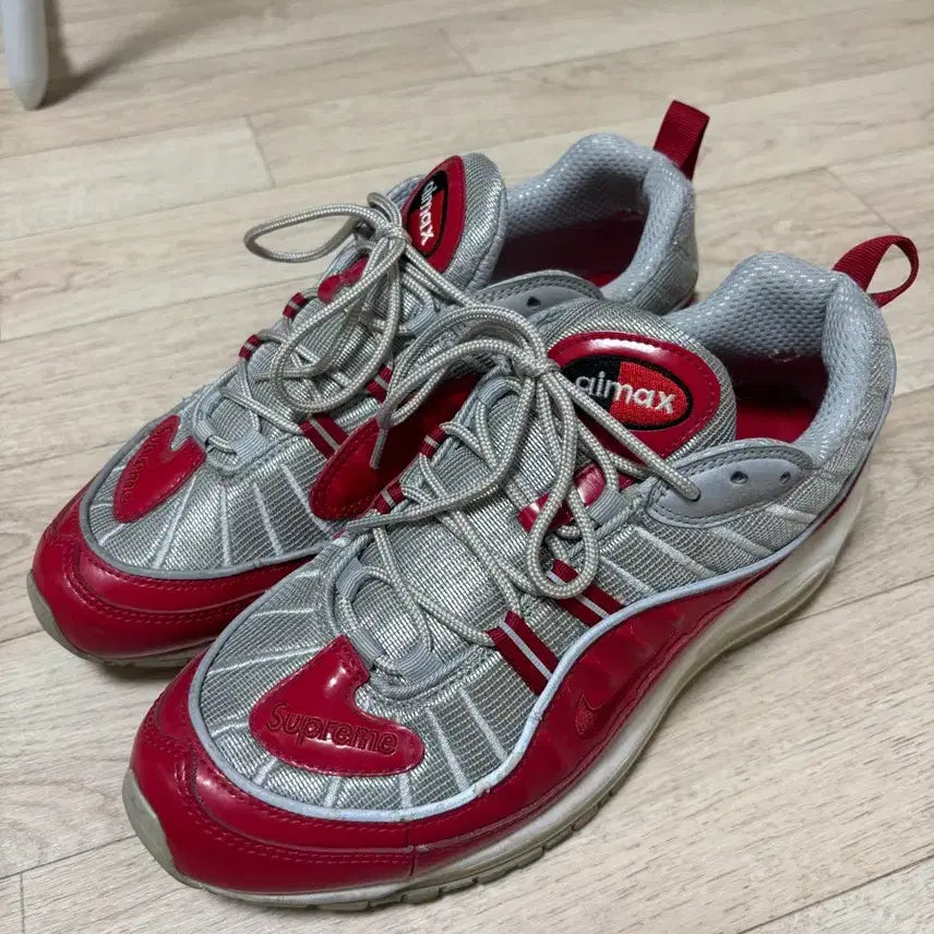 [BUNJANG] Nike x Supreme Air Max 98 Varsity Red Sneakers (275mm) / 나이키 슈프림 에어맥스 98 바시티 레드 275 (현 크림가75만)