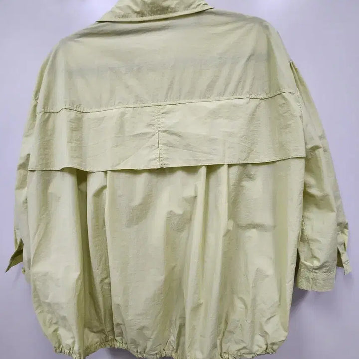 [BUNJANG] LA BELLE Green Volume Sleeve Shirt / 가격내림)LA BELLE 라벨르 연두색 볼륨소매 셔츠free(~66)